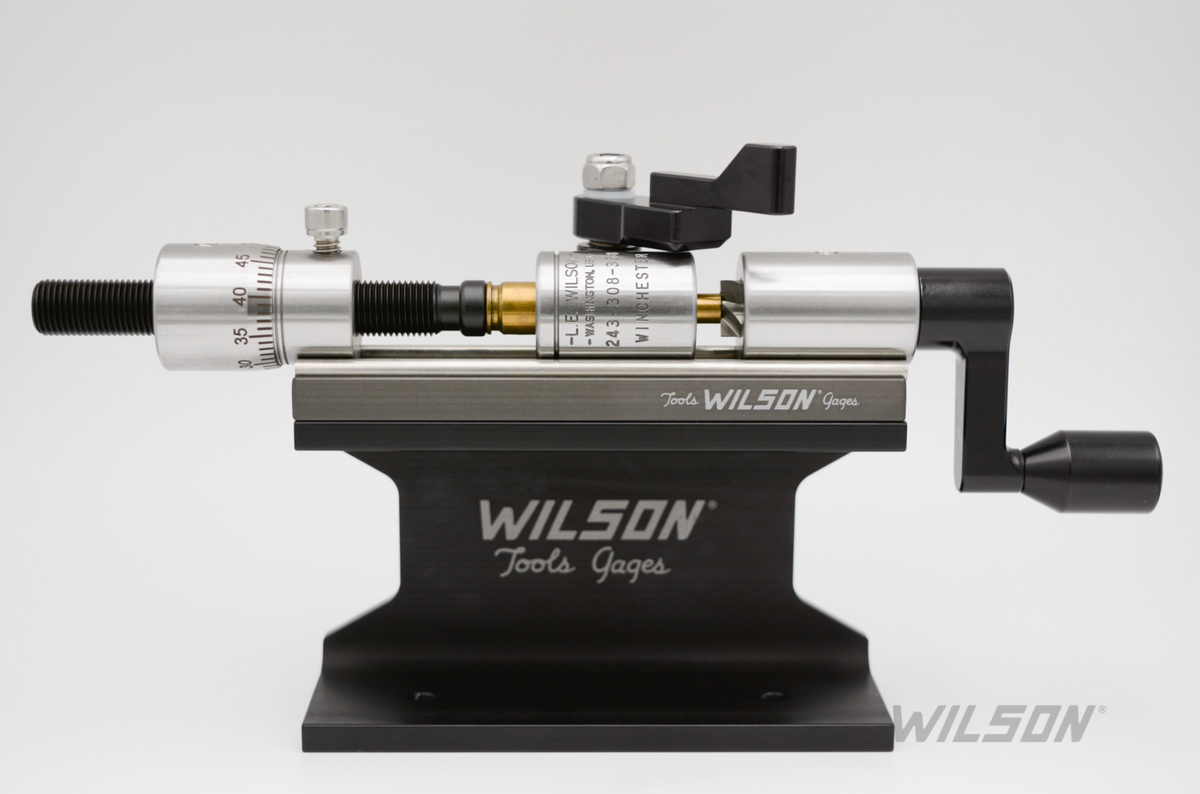 Case Trimmer L.E. Wilson avec Kit Micrométrique